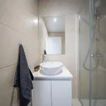 Daire Mackenzie Signature In