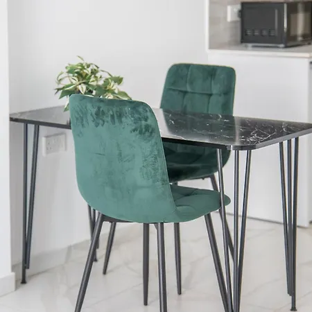 Quartz Signature Larnaca
