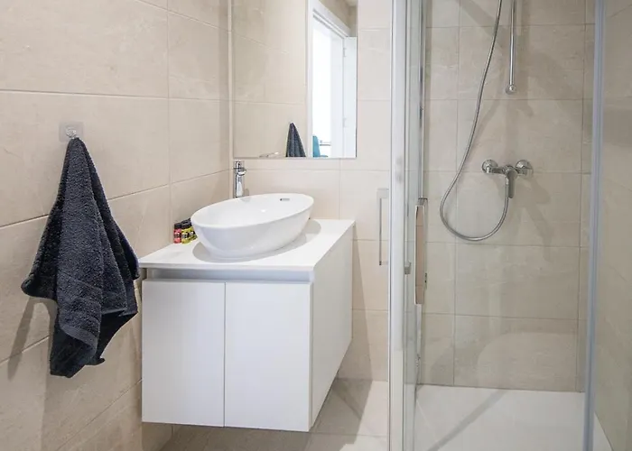 Mackenzie Signature In Appartement